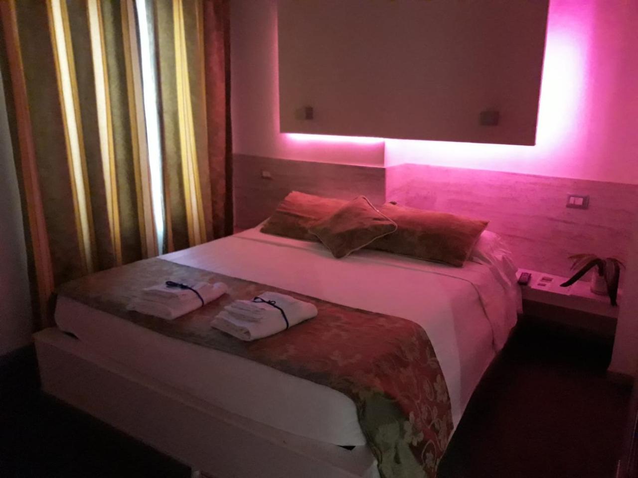 Relais San Pietro Hotel Roma Ngoại thất bức ảnh